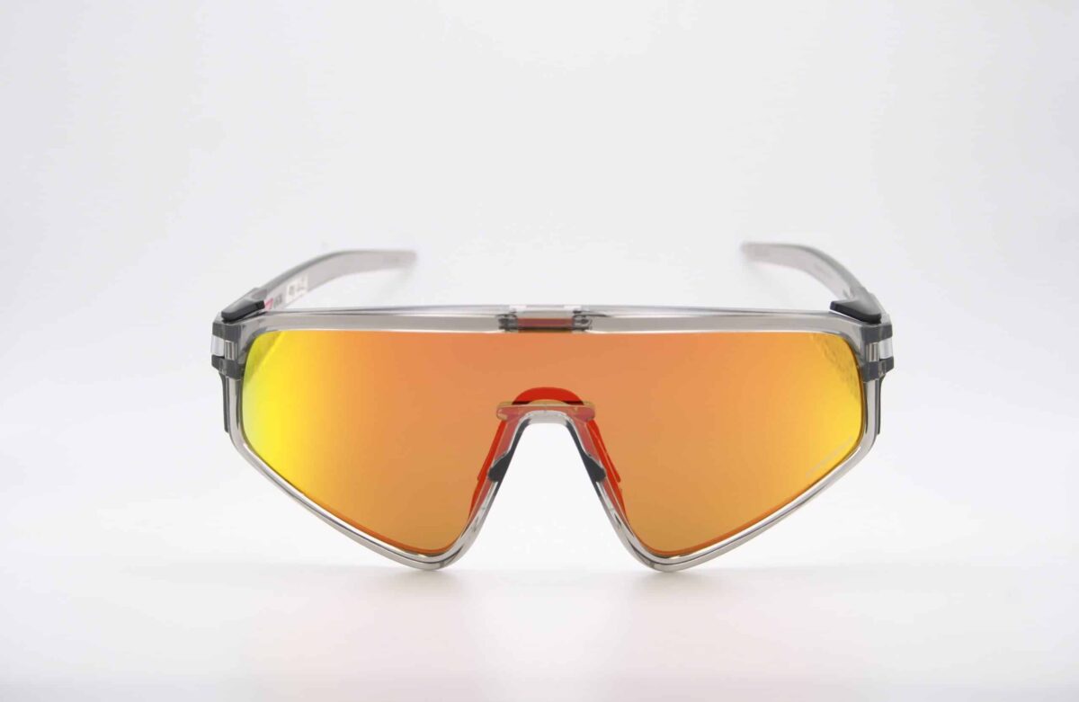 OAKLEY LATCH PANEL